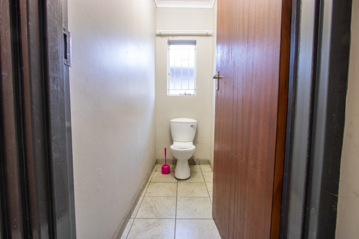 1 Bedroom Property for Sale in Die Bult North West